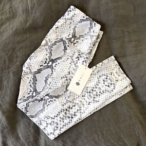 Leggings NWT, size S